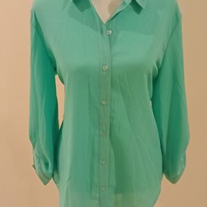 Mint Green Women's Button-Up Blouse
